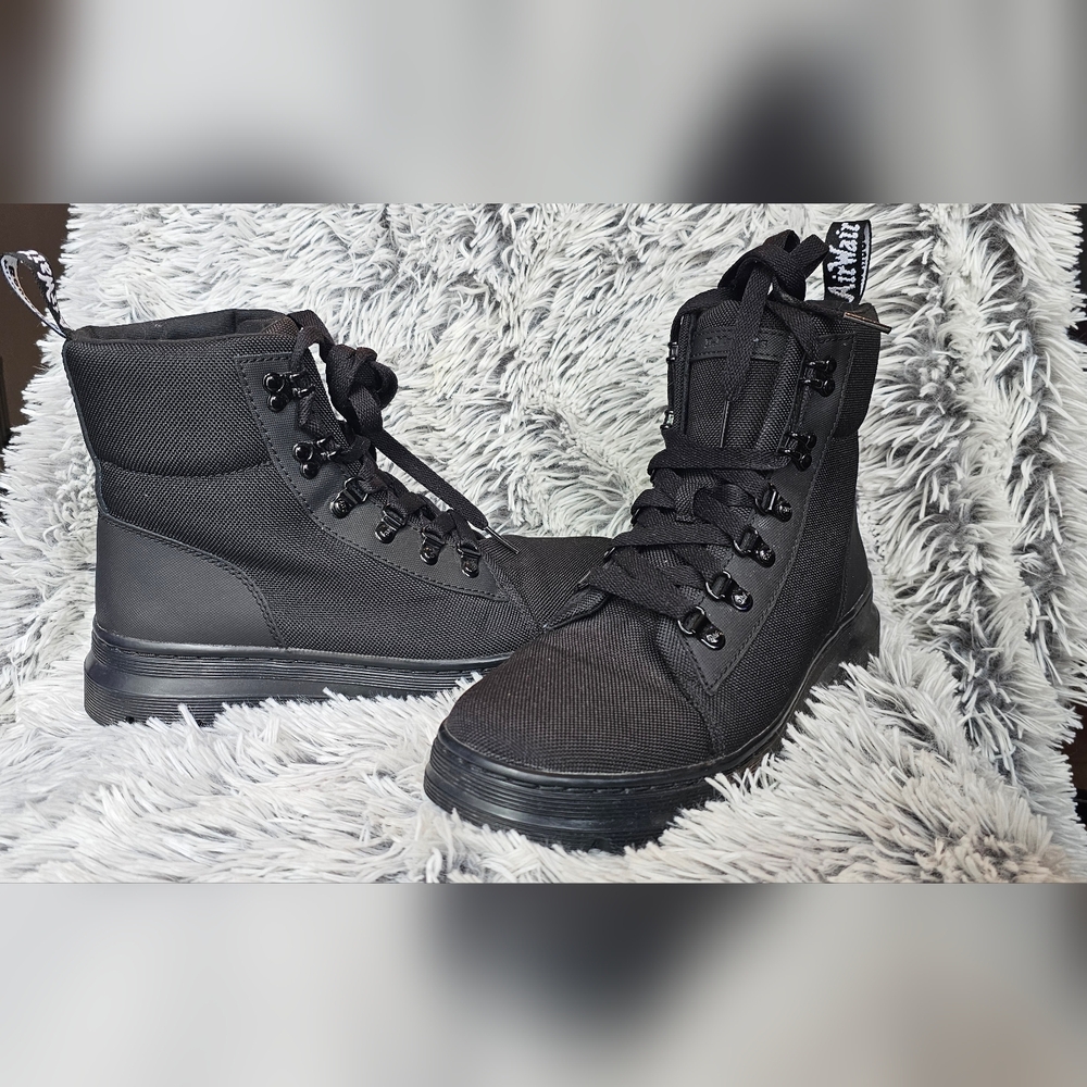 Dr. Martens Womens Combs Boots